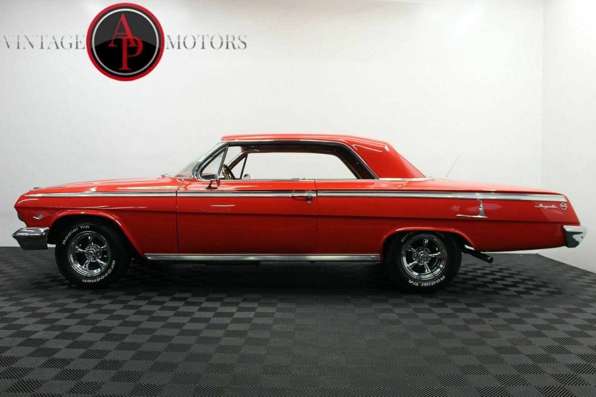 1962 CHEVROLET IMPALA FOUR SPEED MANUAL TRANSMISSION 1962 Chevrolet Impala FOUR SPEED MANUAL TRANSMISSION
