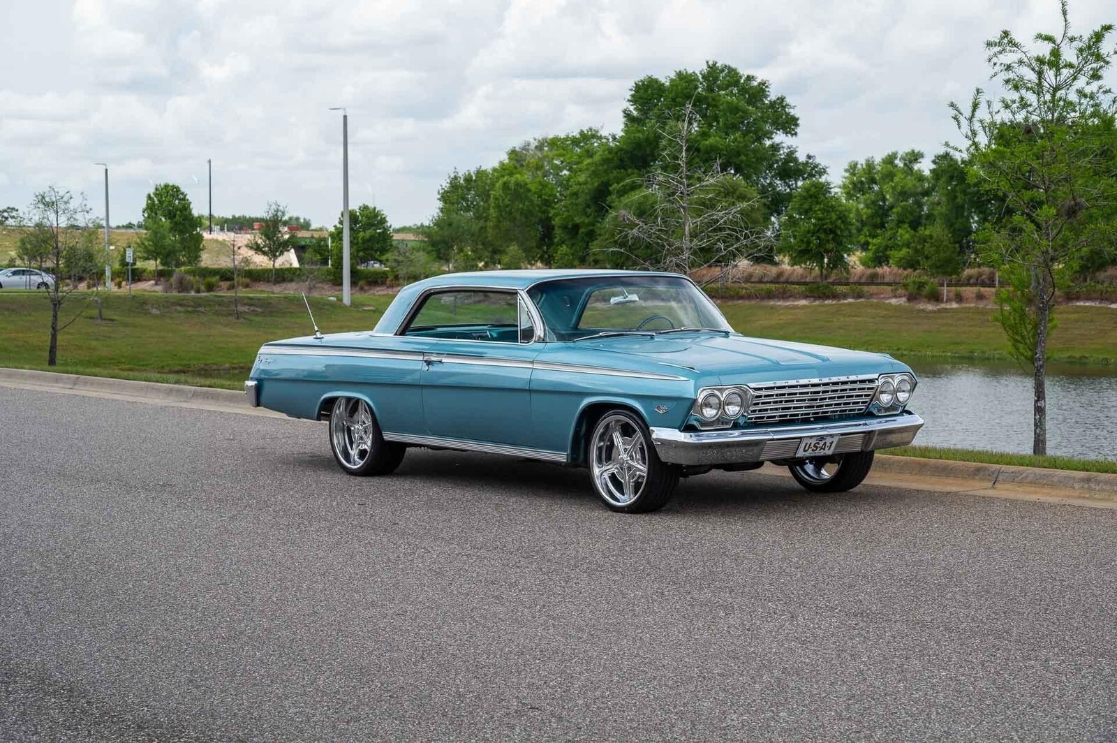 1962 Chevrolet Impala Frame-Off Restored, New Crate V8 LS3 - photo 9