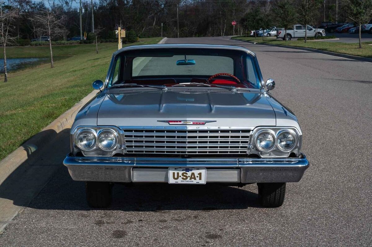 1962 Chevrolet Impala Low Mileage True Survivor with Award-Winning Origi - photo 10