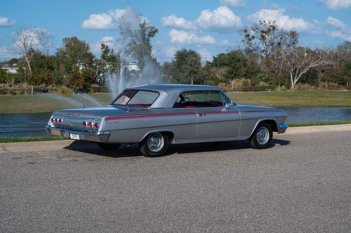 1962 Chevrolet Impala Low Mileage True Survivor with Award-Winning Origi - photo 6