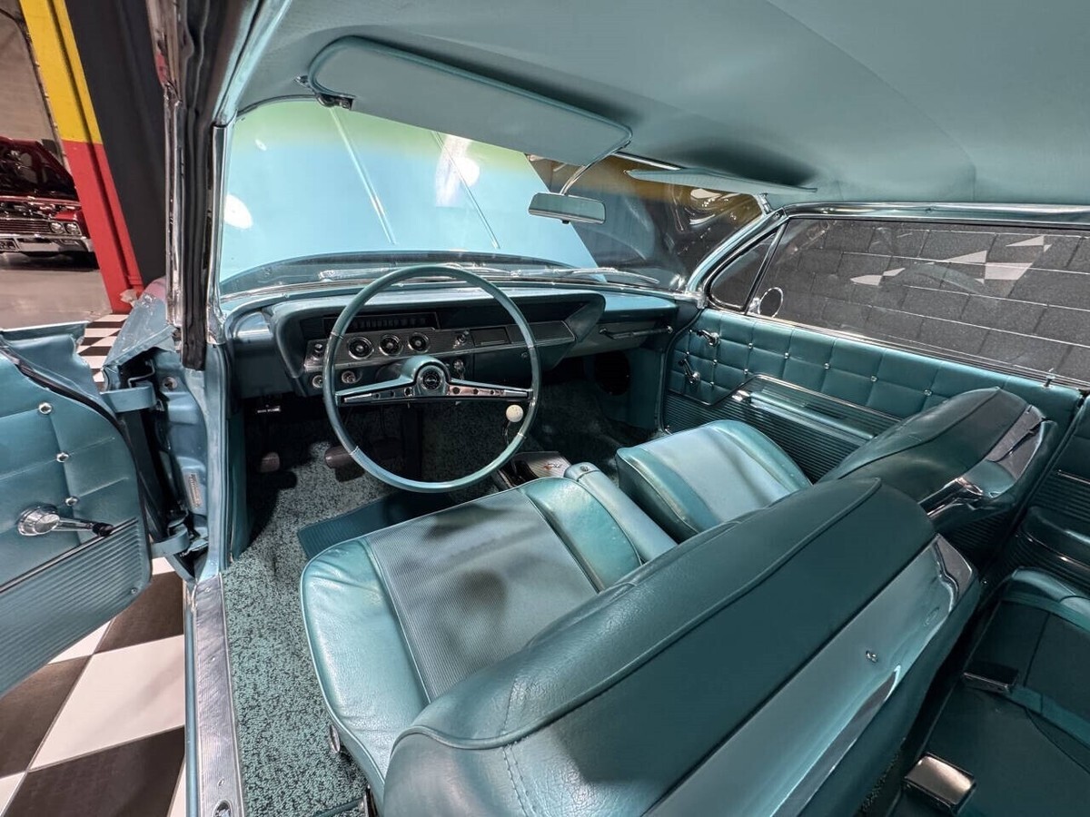 1962 Chevrolet Impala RESTORED CONDITION VERY NICE QUALITY - photo 2