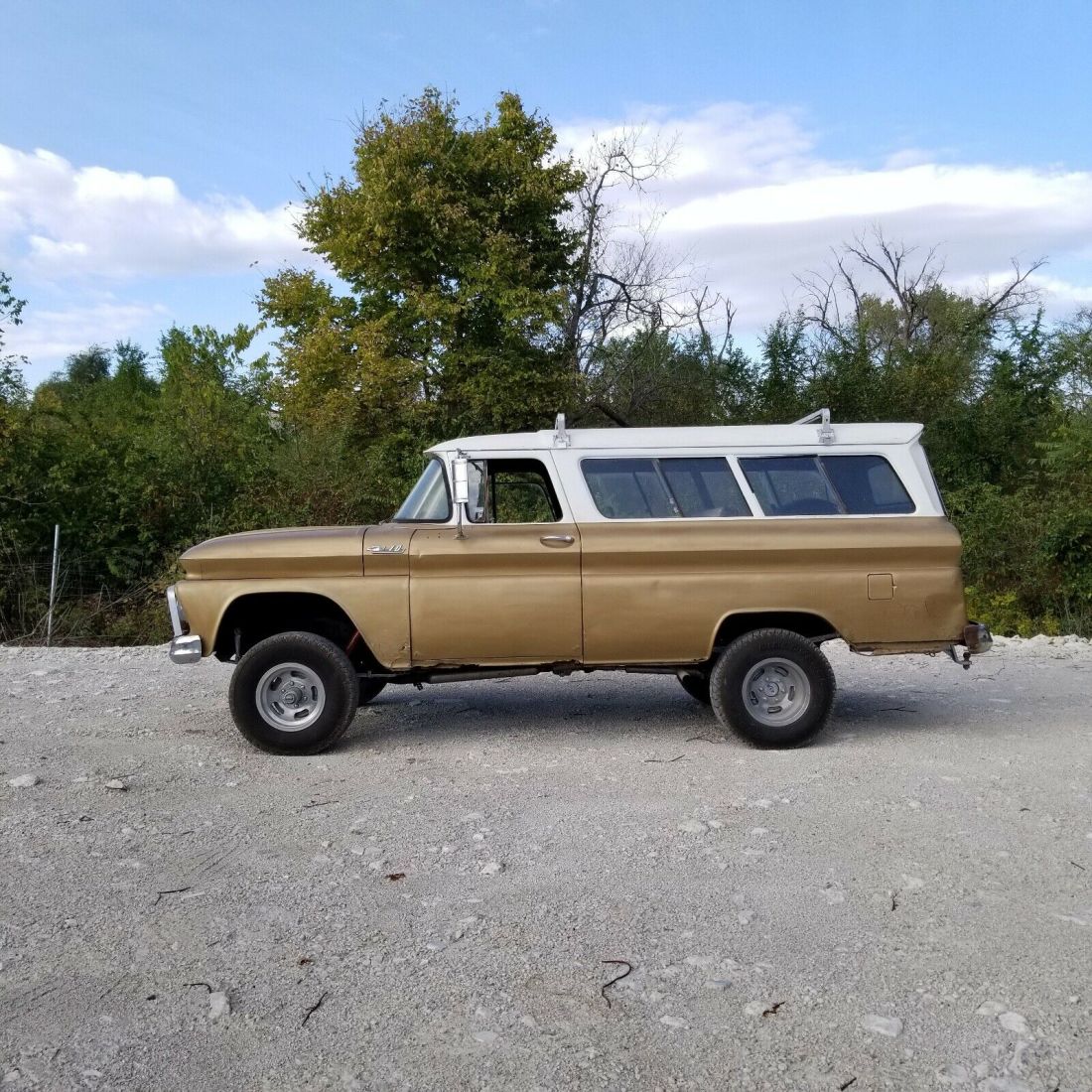 1962 Chevrolet Suburban - photo 8