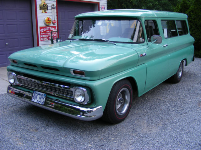 1962 Chevy 2 dr. suburban.. V8 Tow pkg. Excellent body and interior 1962 Chevrolet Suburban stock