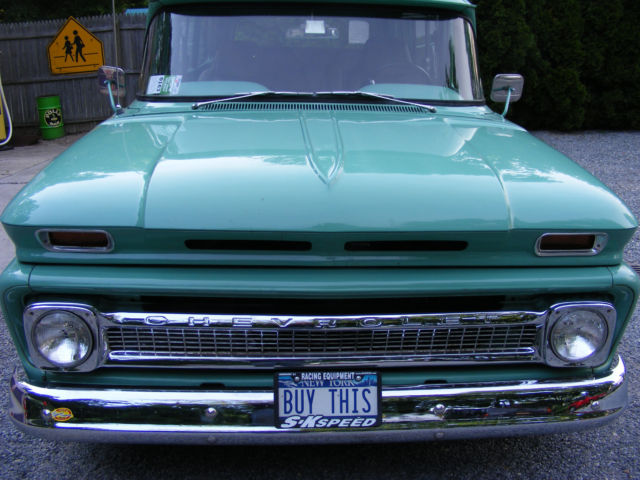 1962 Chevrolet Suburban stock - photo 8