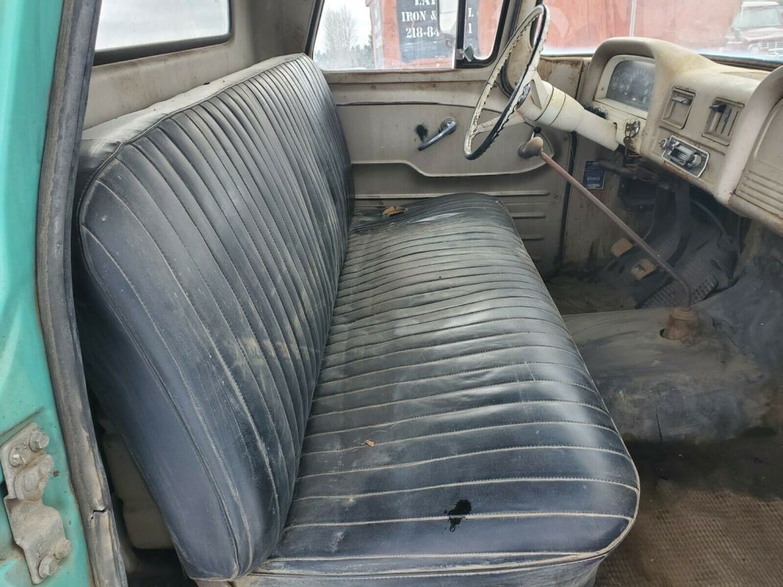 1962 Chevrolet C-10 - photo 10