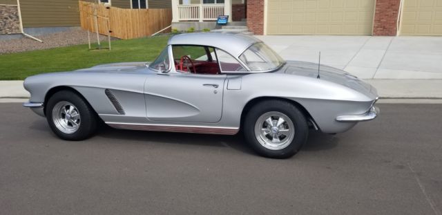 1962 Chevy Corvette Dual Quads Hard and Soft tops. Great runner and driver 1962 Chevrolet Corvette