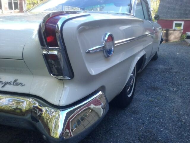 1962 Chrysler 300 Series 300H - photo 2