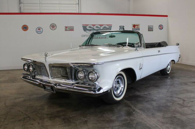 1962 Chrysler Imperial Crown - photo 2