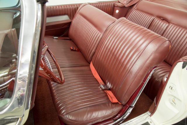 1962 Chrysler Imperial Crown Convertible - photo 11