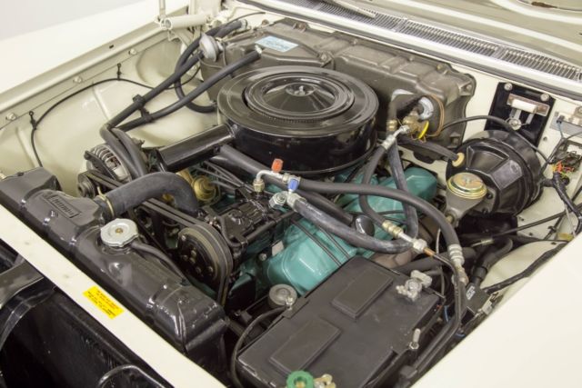 1962 Chrysler Imperial Crown Convertible - photo 12