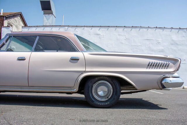 1962 Chrysler New Yorker Sedan - photo 6