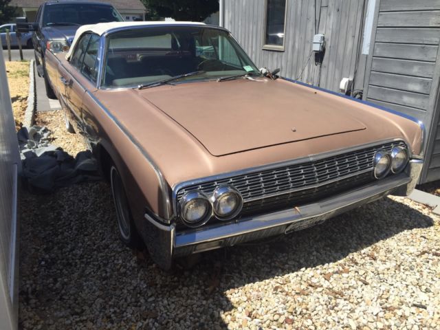 1962 Continental convertible 1962 Lincoln Continental