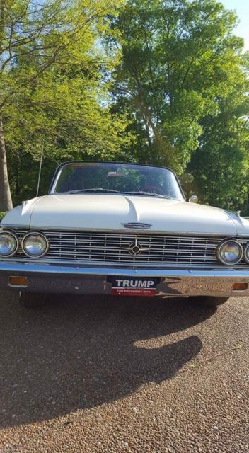 1962 Ford Galaxie Red