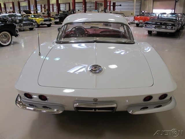 1962 Chevrolet Corvette Convertible - photo 5
