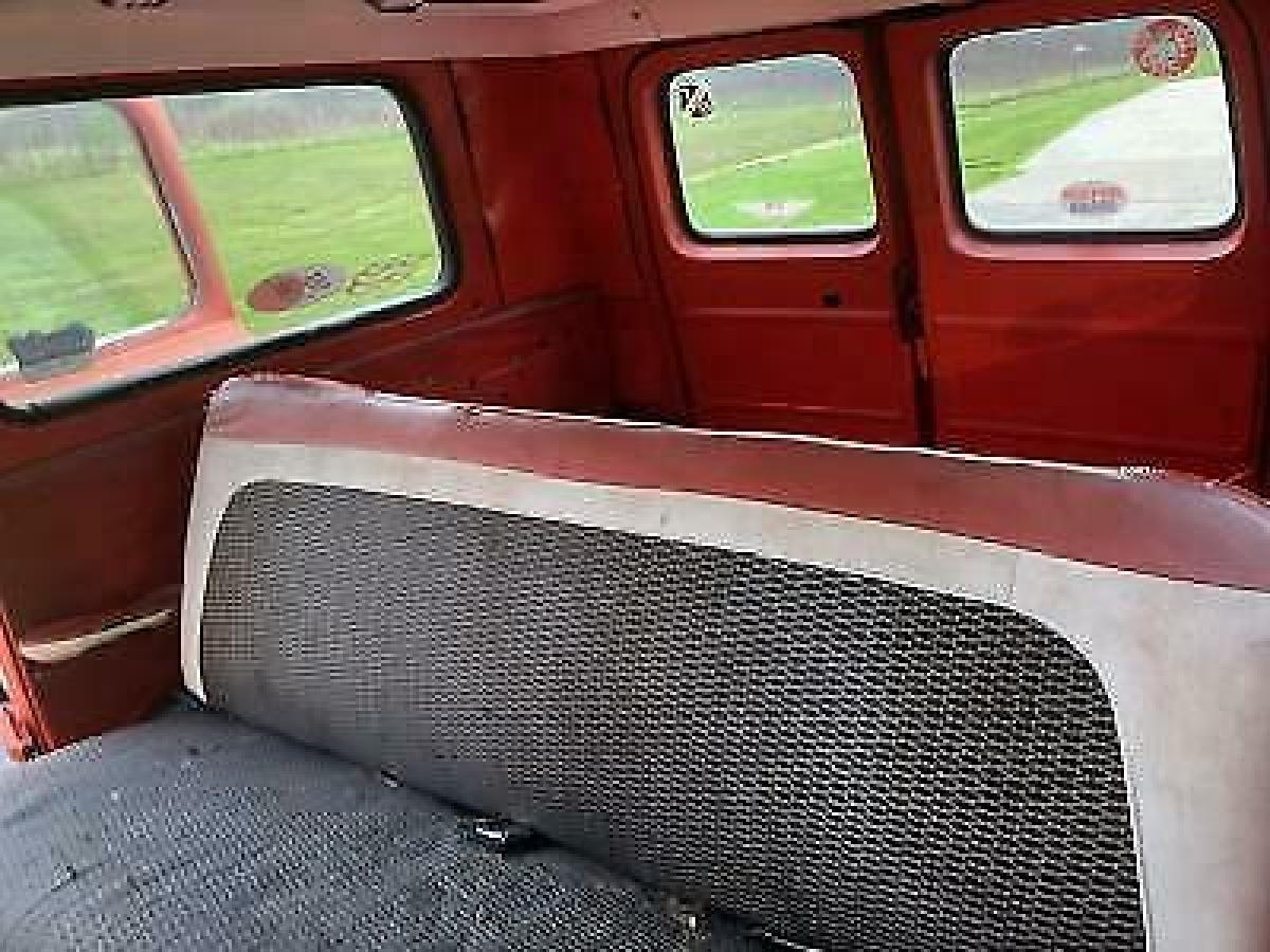 1962 Chevrolet Corvair Greenbrier - photo 12