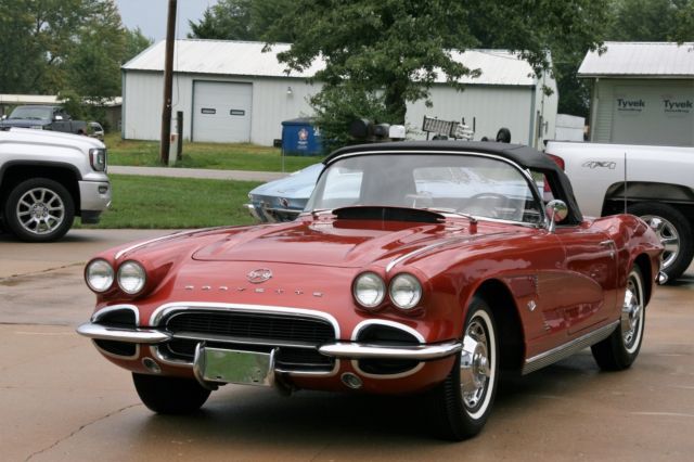 1962 Chevrolet Corvette ORIGINAL - photo 2