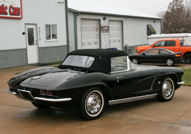 1962 Chevrolet Corvette ORIGINAL - photo 5