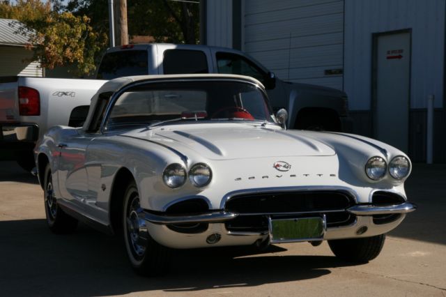 1962 Chevrolet Corvette - photo 2
