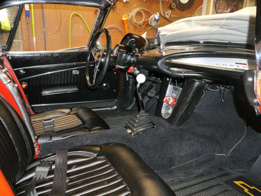 1962 Chevrolet Corvette - photo 11