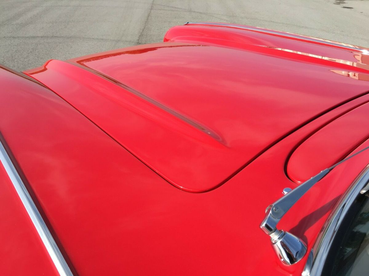 1962 Chevrolet Corvette RESTOMOD PRO TOURING SHOW CAR LS3 - photo 7