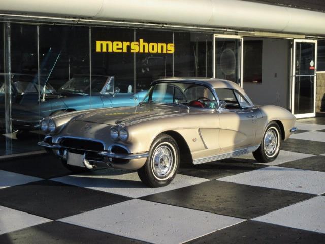1962 Corvette Convertible - 327/340hp with Matching Numbers, Fawn Beige over Red 1962 Chevrolet Corvette
