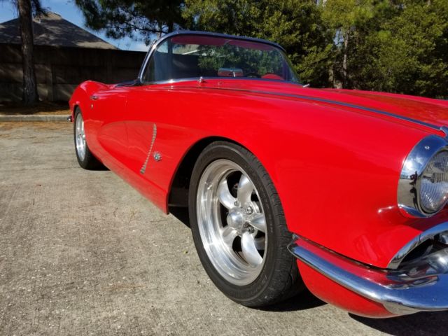 1962 Chevrolet Corvette convertible - photo 7