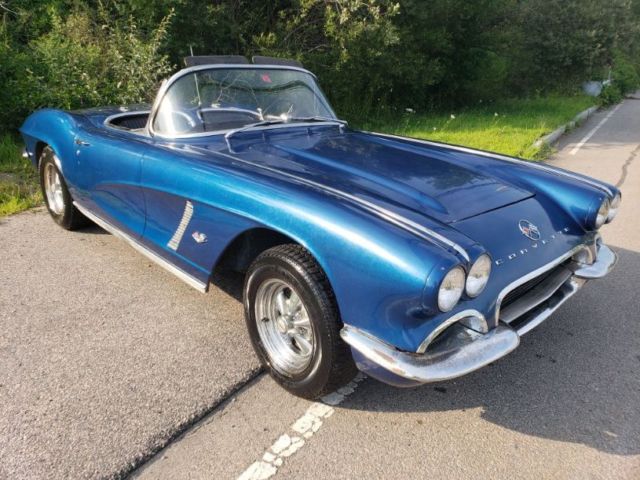 1962 Chevrolet Corvette C-1 STRAIGHT AXLE CORVETTE - photo 4