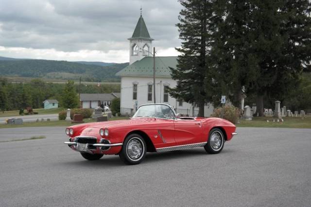 1962 Corvette Convertible *Red/Black*327/340hp*4spd*L@@K* 1962 Chevrolet Corvette