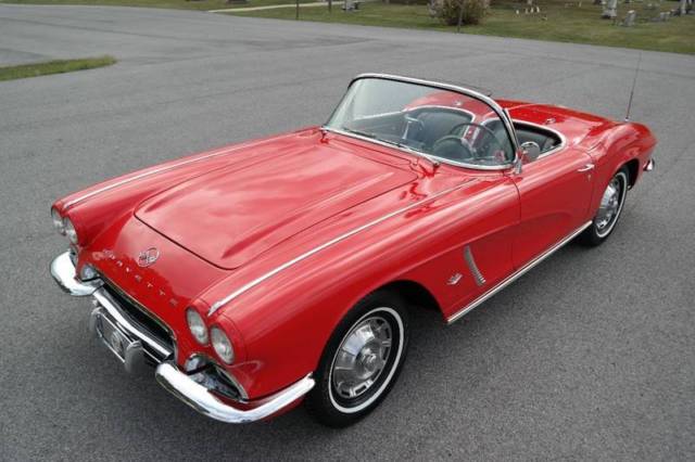 1962 Chevrolet Corvette - photo 2