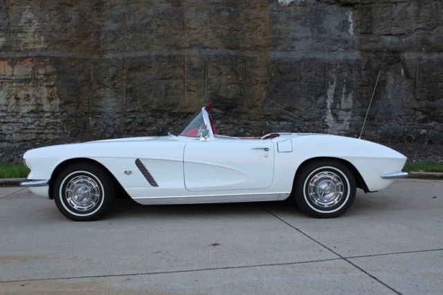 1962 Chevrolet Corvette - photo 3