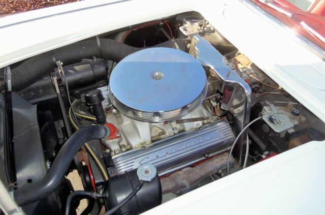 1962 Chevrolet Corvette Convertible - photo 12