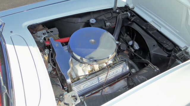 1962 Chevrolet Corvette Convertible - photo 13