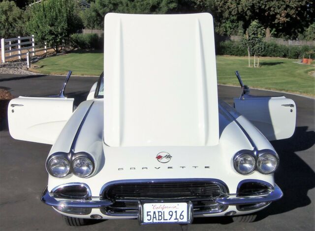 1962 Chevrolet Corvette Convertible - photo 6