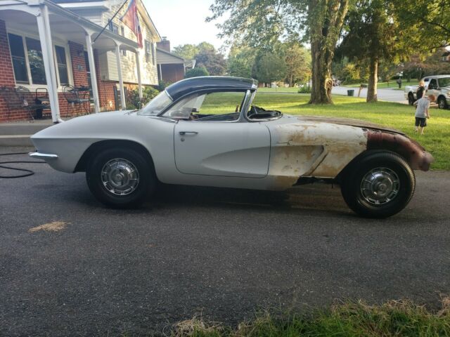 1962 corvette project NO RESERVE AUCTION 1962 Chevrolet Corvette