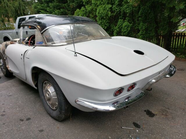 1962 Chevrolet Corvette - photo 12