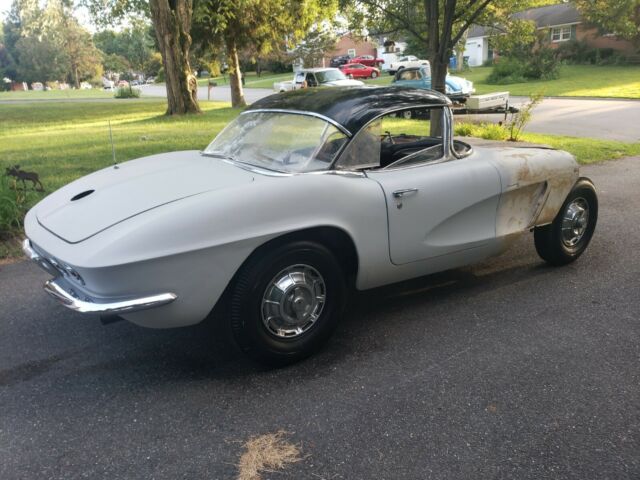 1962 Chevrolet Corvette - photo 3