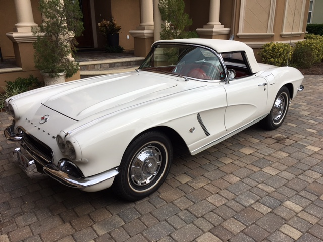 1962 Chevrolet Corvette CONVERTIBLE - photo 2