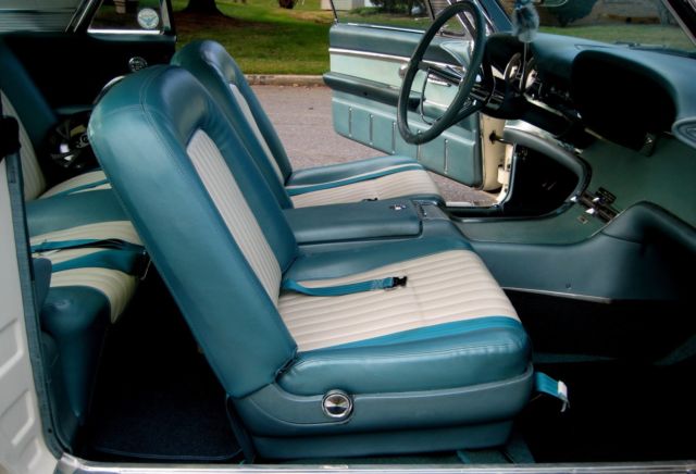 1962 Ford Thunderbird Coupe - photo 10