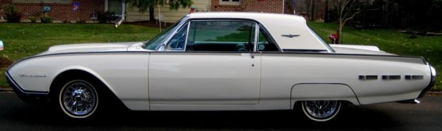1962 Ford Thunderbird Coupe - photo 7