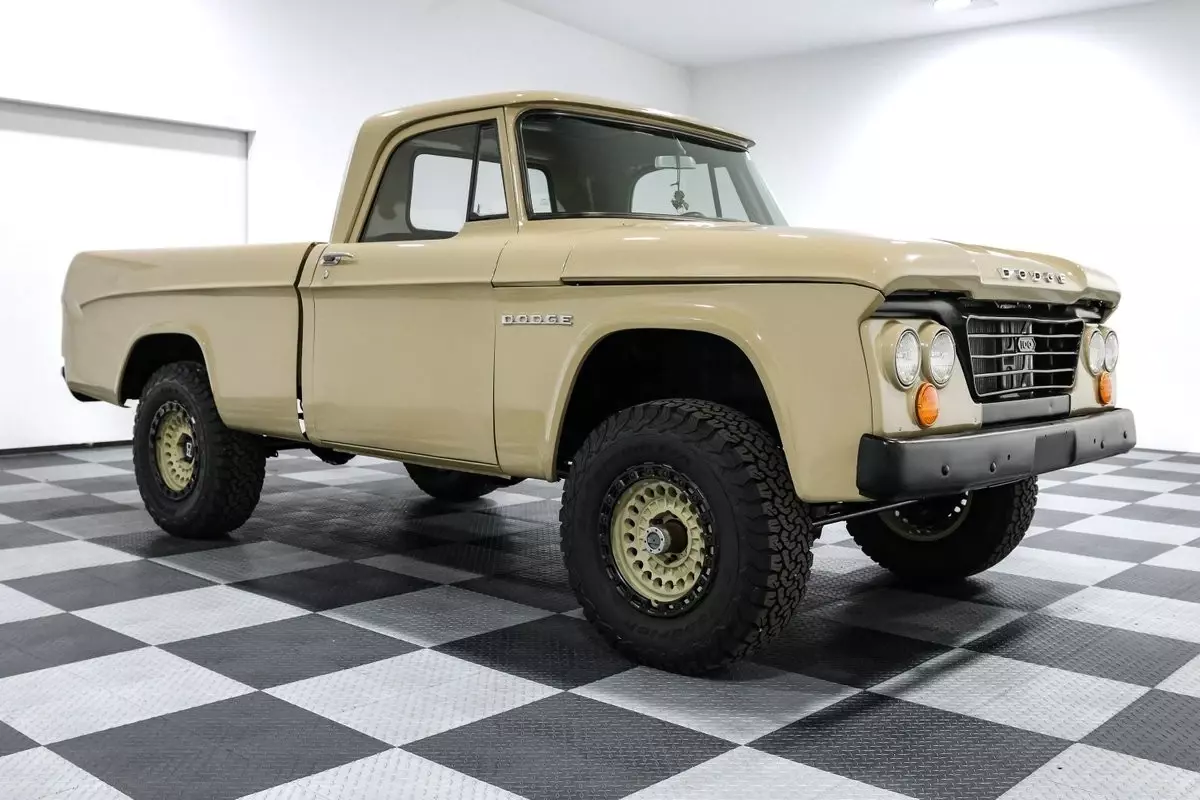 1962 Dodge D100