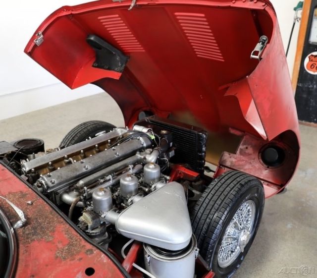 1962 Jaguar E-Type Coupe - photo 12