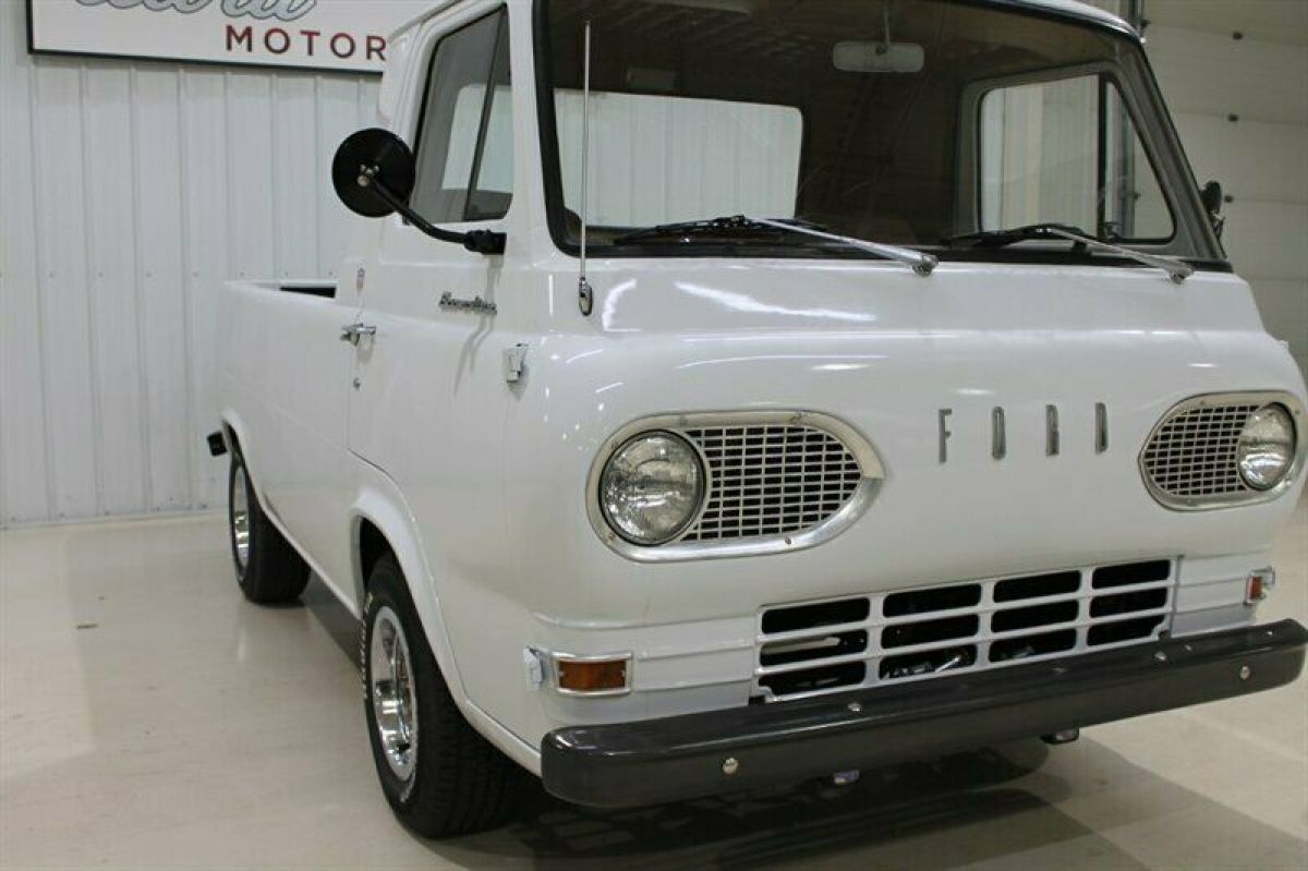 1962 Ford E-Series Van - photo 4