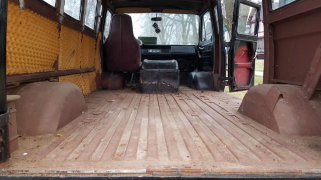 1962 Ford E-Series Van Passenger - photo 9