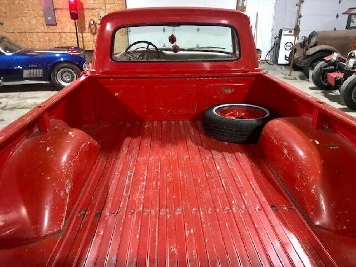 1962 Ford F-100 Survivor daily driver NO RESERVE! VIDEO! - photo 9