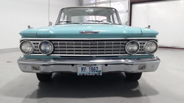1962 Ford Fairlane -- - photo 9