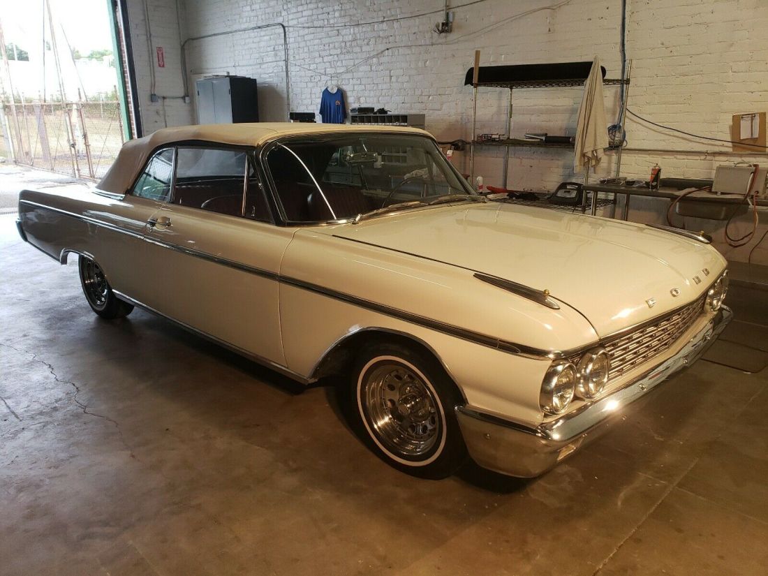 1962 Ford Galaxie 500 XL