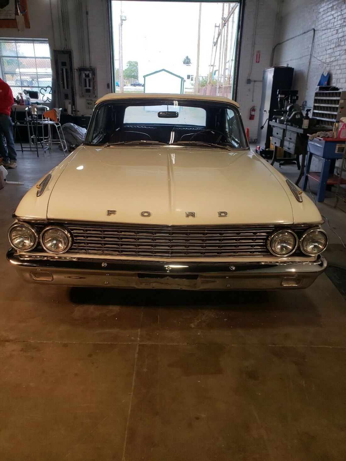 1962 Ford Galaxie 500 XL - photo 4