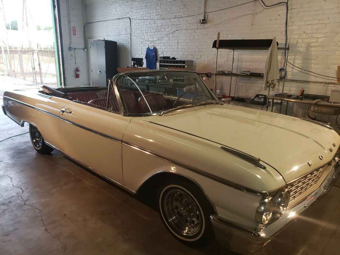1962 Ford Galaxie 500 XL - photo 9