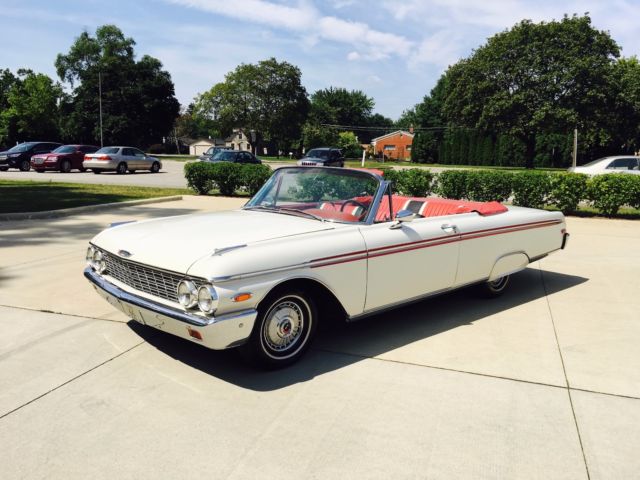 1962 Ford Galaxie Red - photo 2