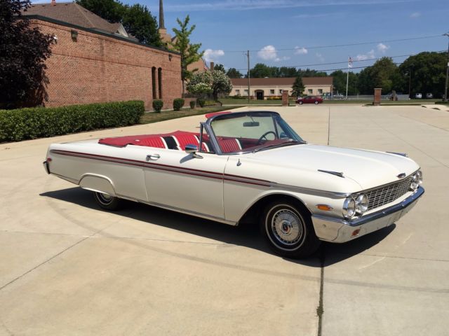 1962 Ford Galaxie Red - photo 5